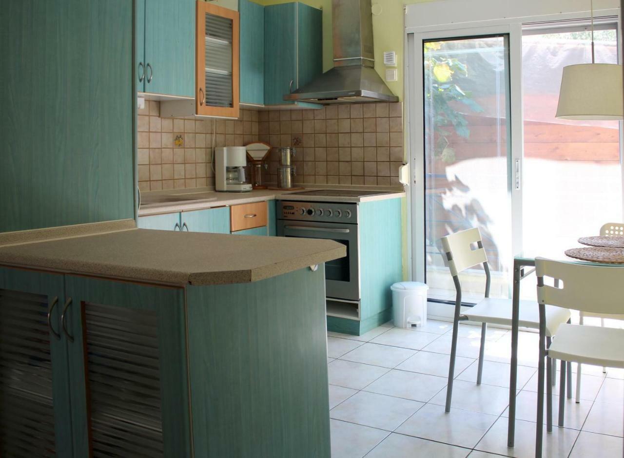 Litsa Villa Nea Iraklitsa Ngoại thất bức ảnh