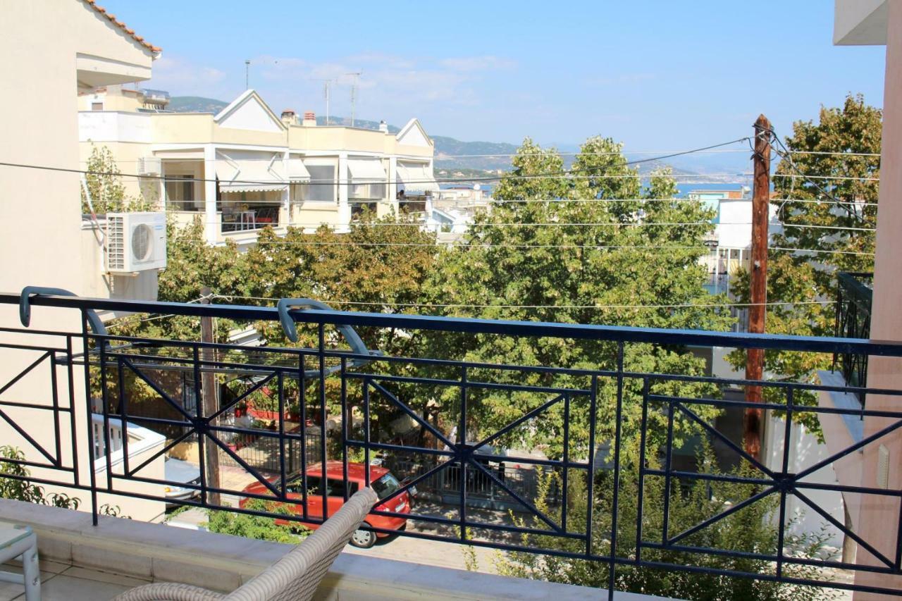 Litsa Villa Nea Iraklitsa Ngoại thất bức ảnh