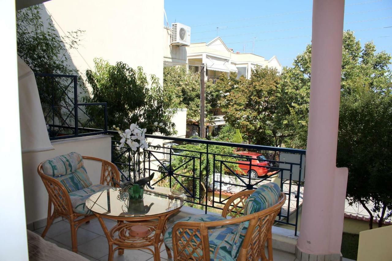 Litsa Villa Nea Iraklitsa Ngoại thất bức ảnh